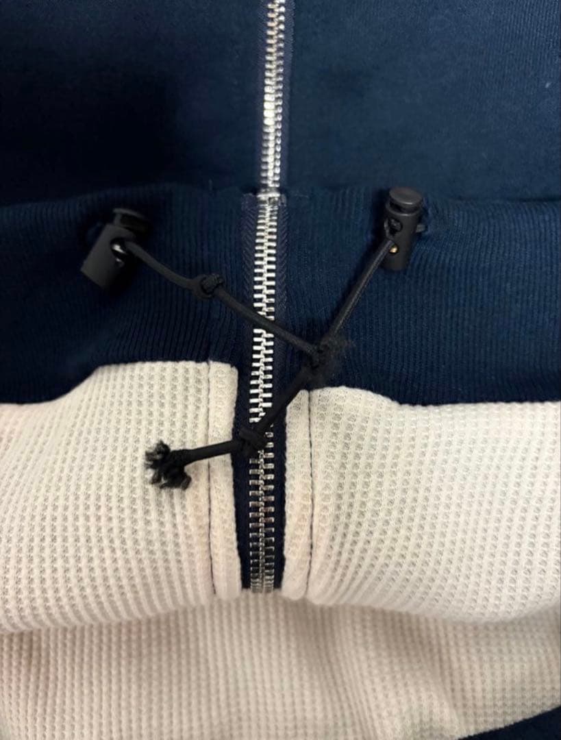 タイムセール‼️Supreme Arc Thermal Zip UpHooded