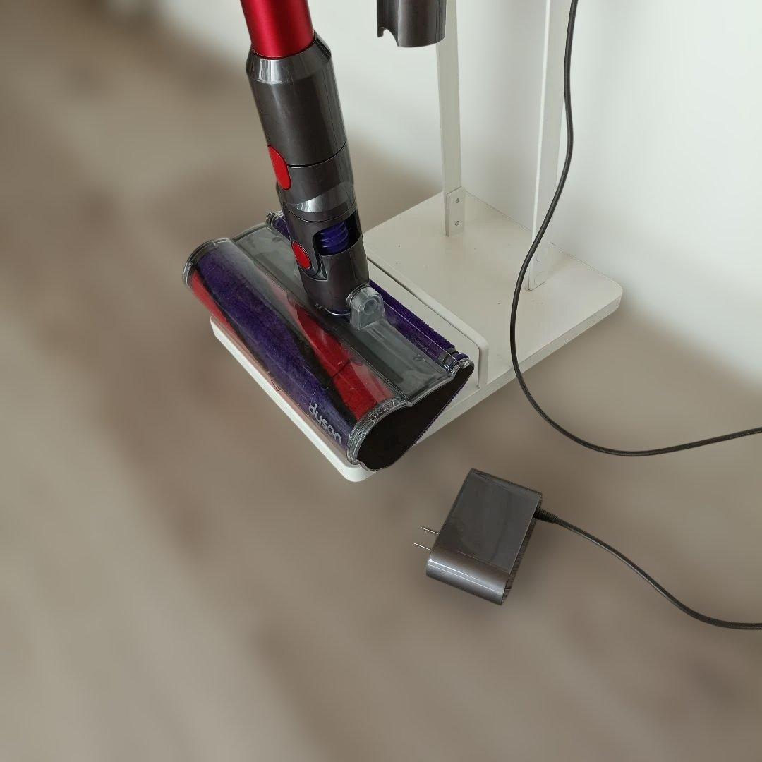 【動作確認済】【別売り収納スタンド付き】Dyson cyclone v10