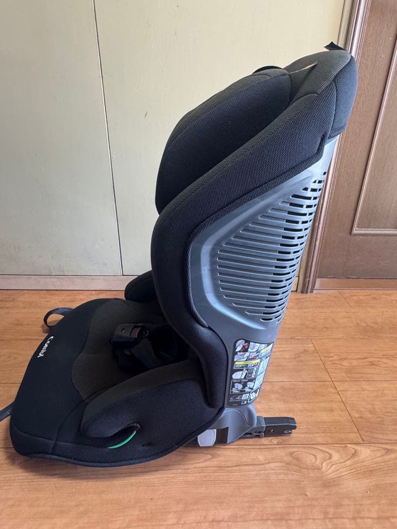 コンビ　ジョイトリップ アドバンス ISOFIX エッグショック SA