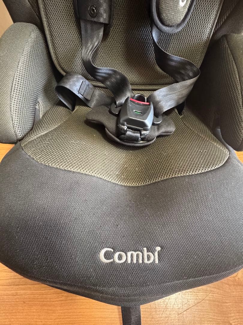 コンビ　ジョイトリップ アドバンス ISOFIX エッグショック SA