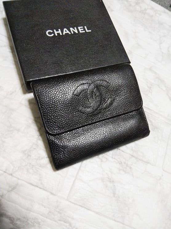 【美品】シャネル キャビア ココマーク 三つ折り財布