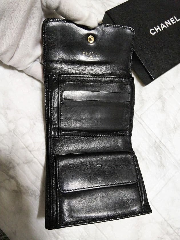 【美品】シャネル キャビア ココマーク 三つ折り財布