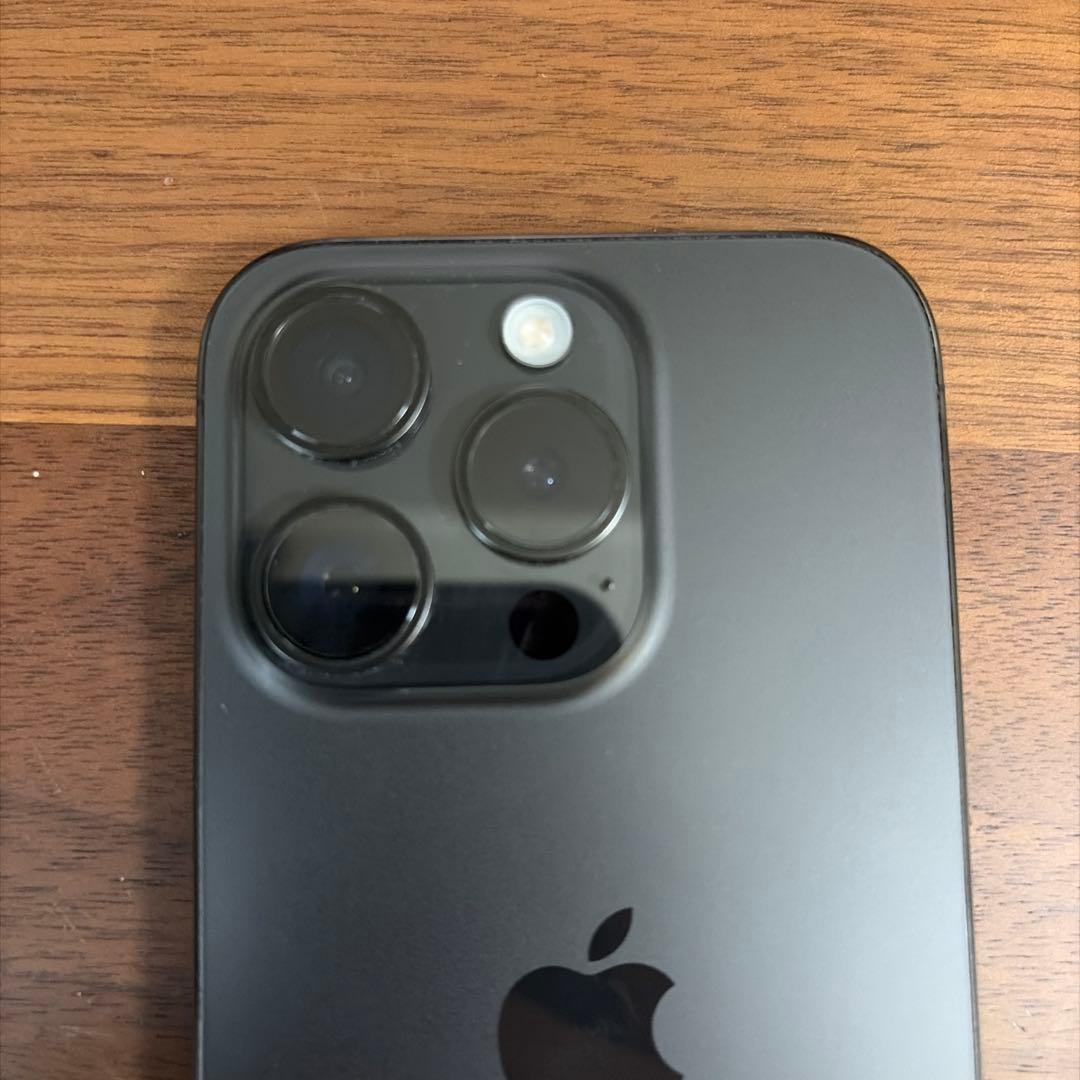 Apple iPhone 15 Pro ブラック 128GB