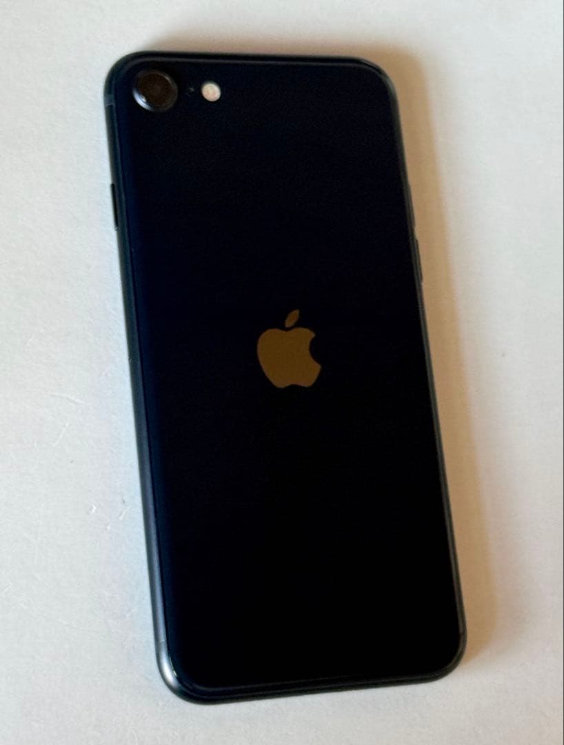 バッテリー最大容量98%　iPhone SE 第3世代 64GB ミッドナイト