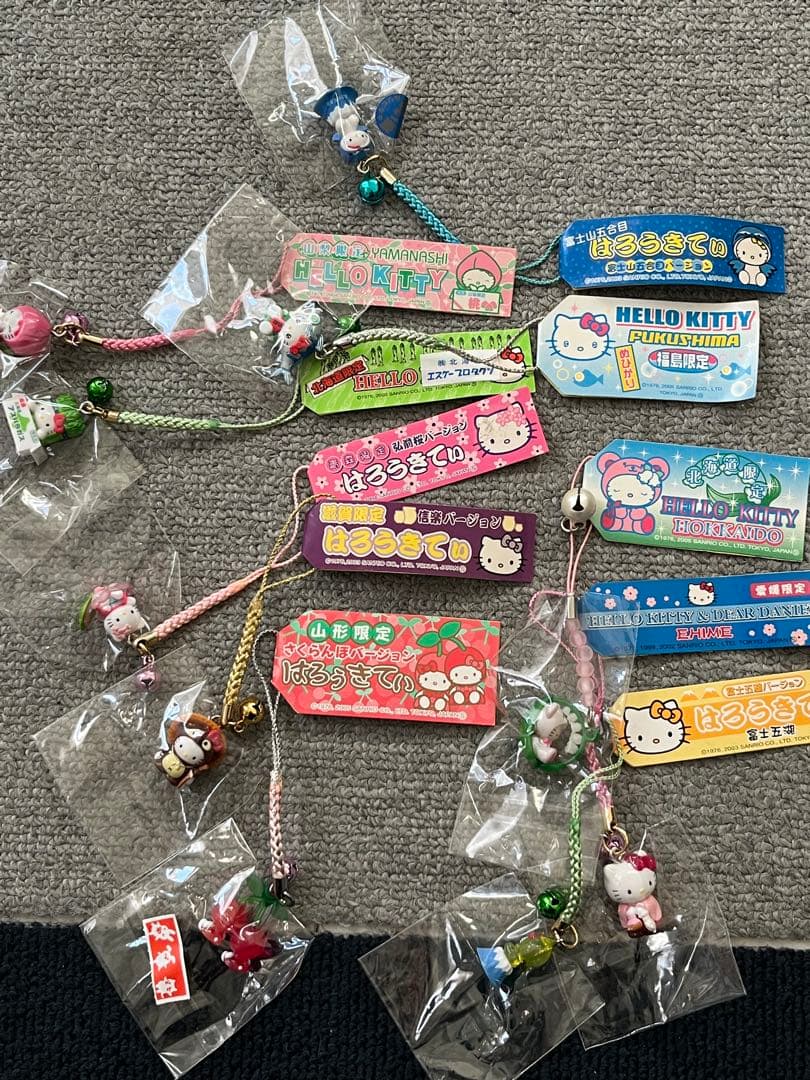 ご当地キティ 限定 根付 ストラップ まとめ売り サンリオ 42個