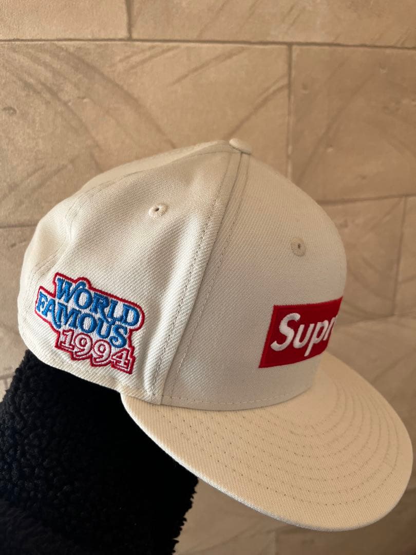 Supreme ニューエラ　白　ベースボールキャップ 7 1/2