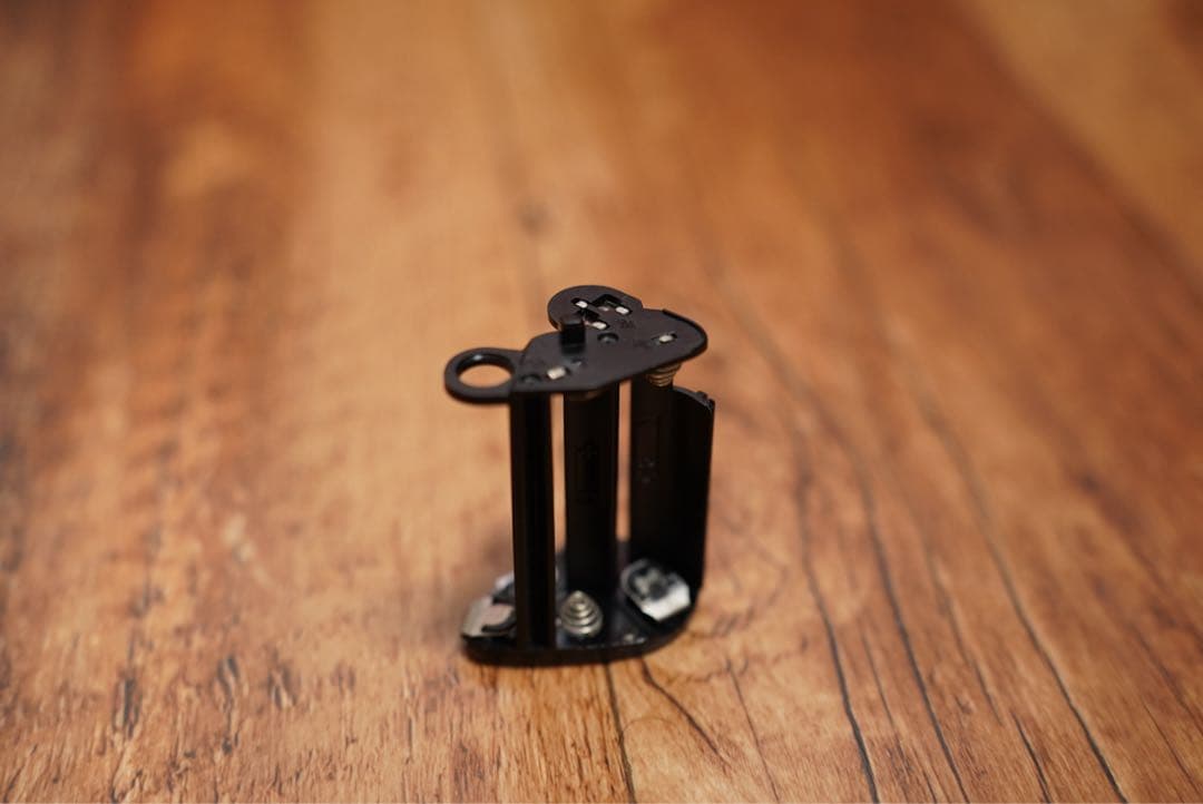 S*n様 Nikon F100 50mmレンズセット（本体難あり）