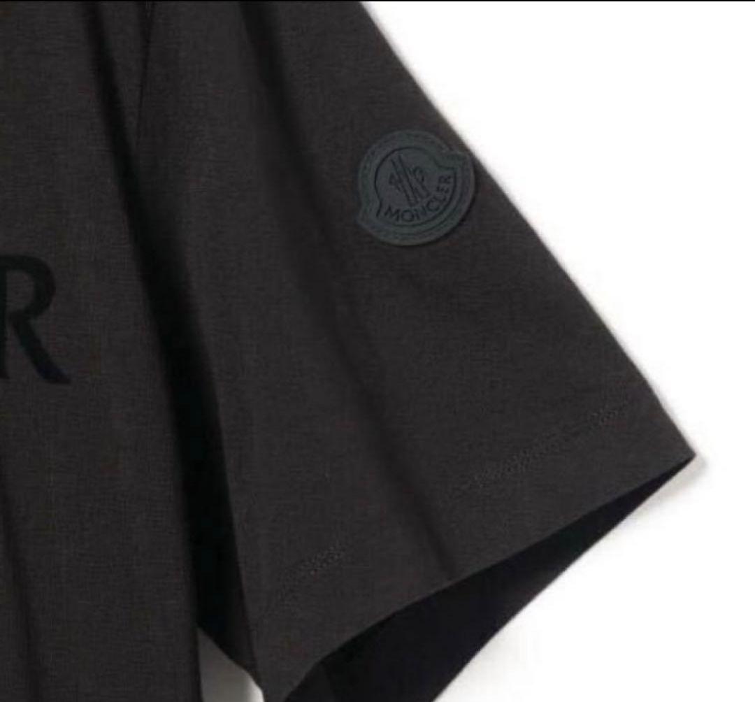【極美品】即完売モデル MONCLER ブラック Tシャツ