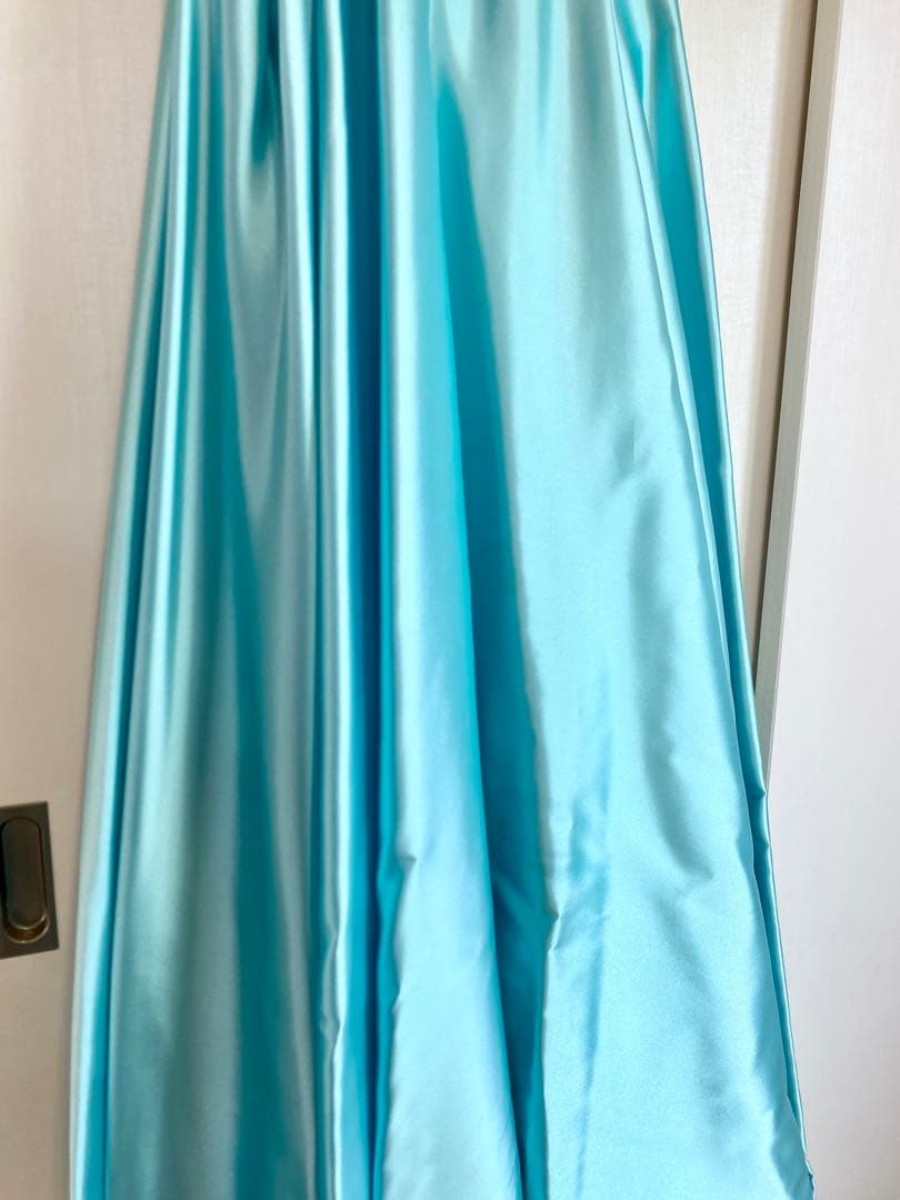 p*a様 AIMER エメ 演奏会 水色 ストラップレス ロングドレス