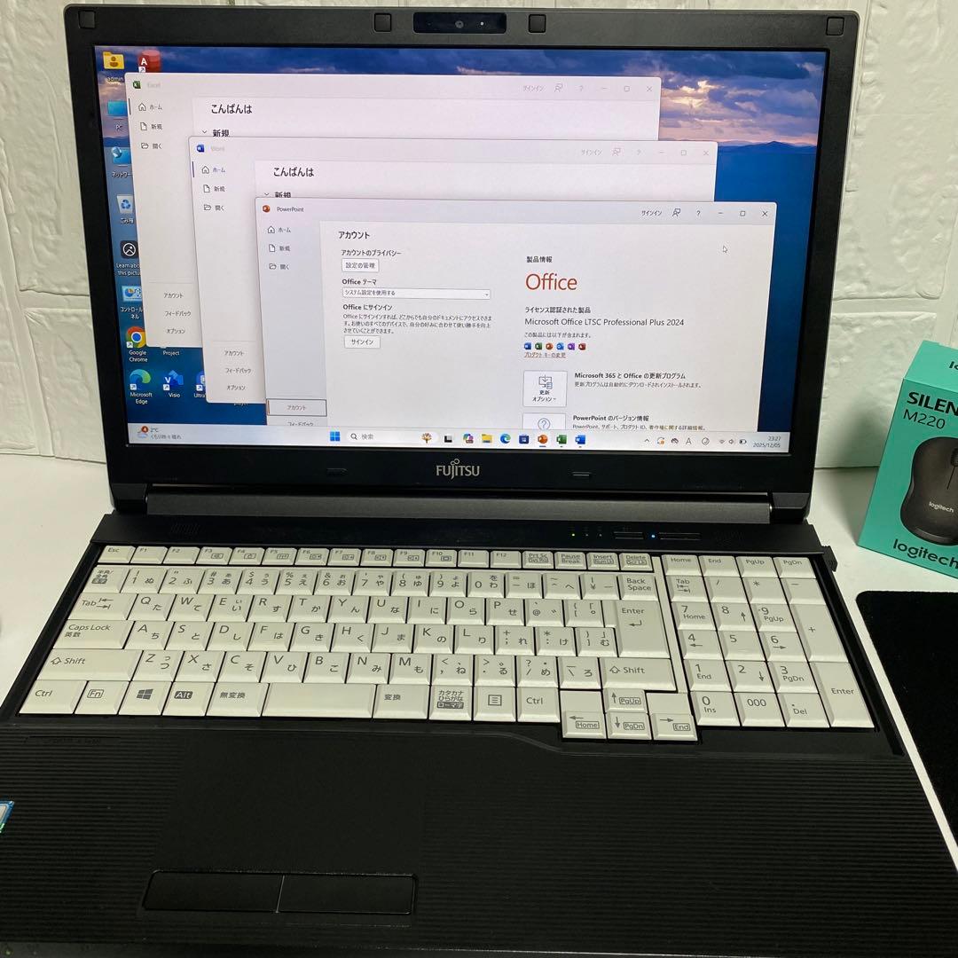 Windows11 オフィス付き i5 SSD 256GB メモリ8GB 富士通