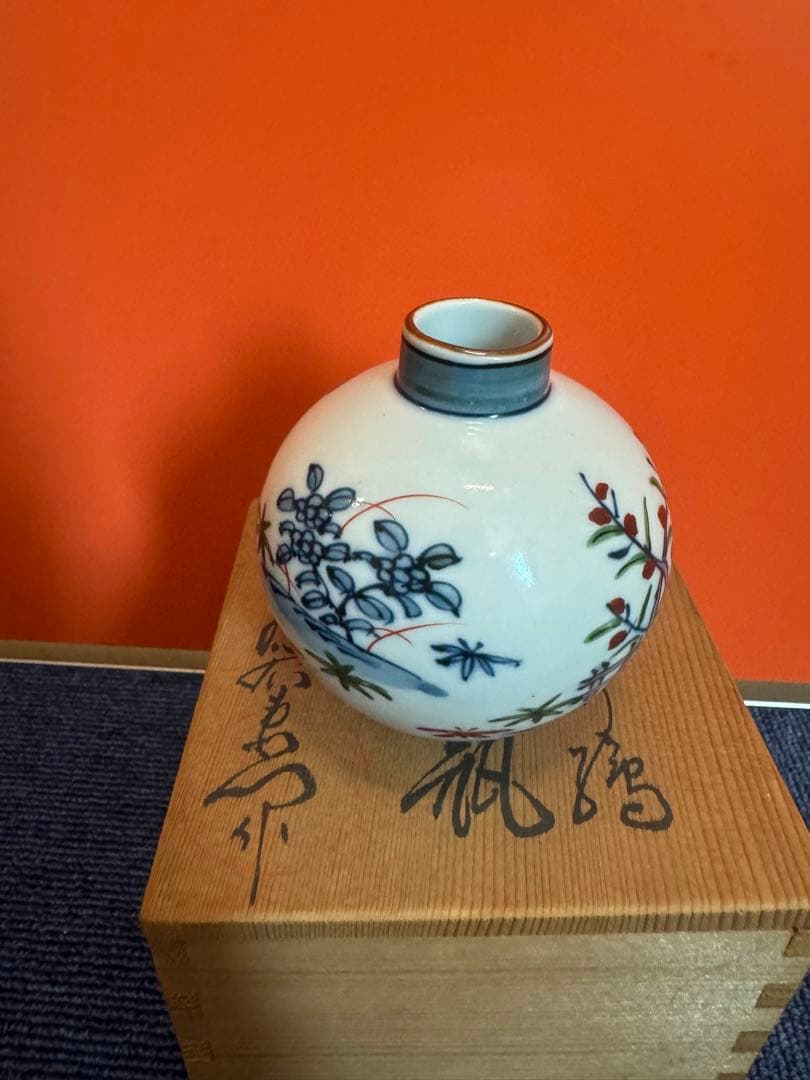 1878 源右衛門　染錦松竹梅　花瓶