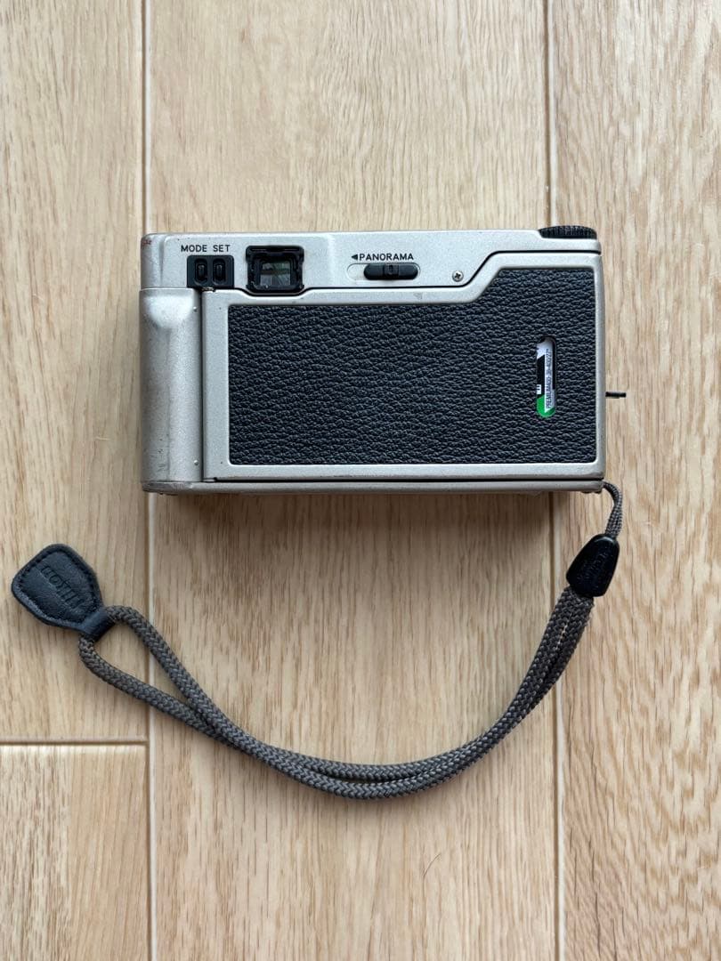 Nikon 35Ti コンパクトフィルムカメラ