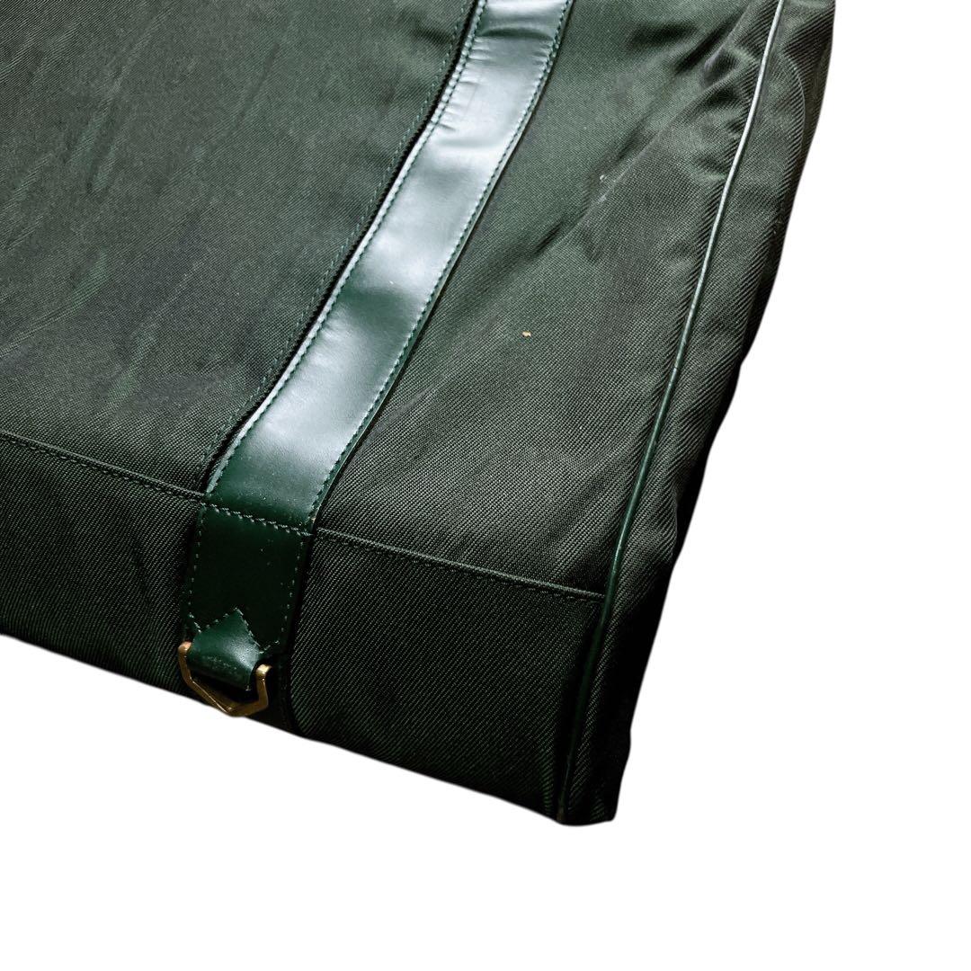 LOUIS VUITTON ポルタブル ジベシエール ガーメントケース タイガ