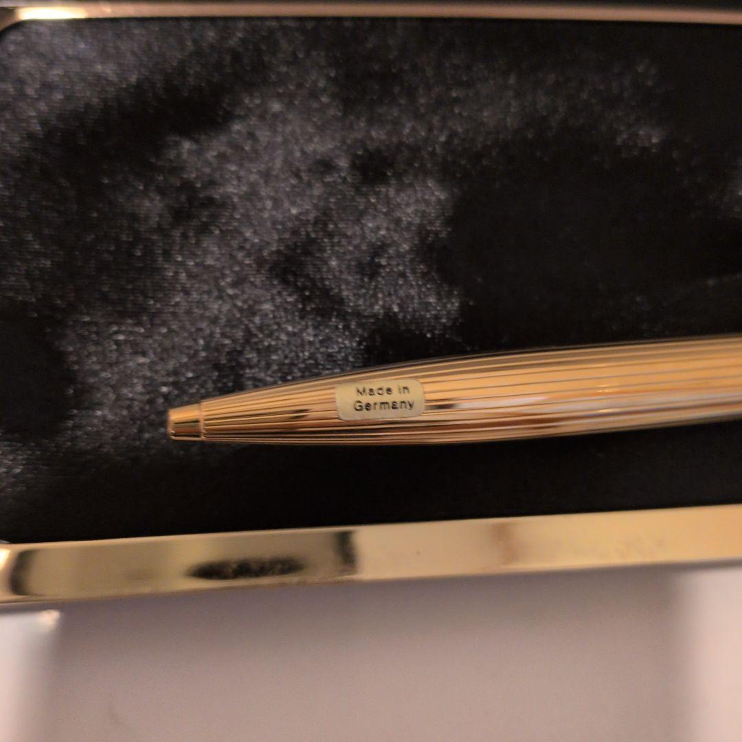 MONTBLANC ゴールド ボールペン 本体　未使用　おまけ付き　A1