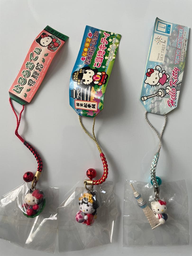 ⭐︎さらに値下げ⭐︎ ハローキティ ご当地根付け　12個セット