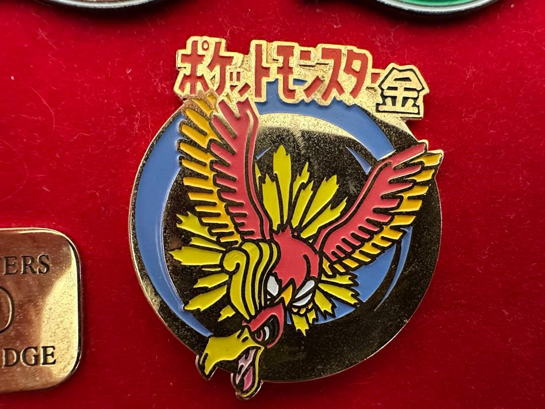 ポケモンピンズセット　ミレニアムバッチ　2000年製