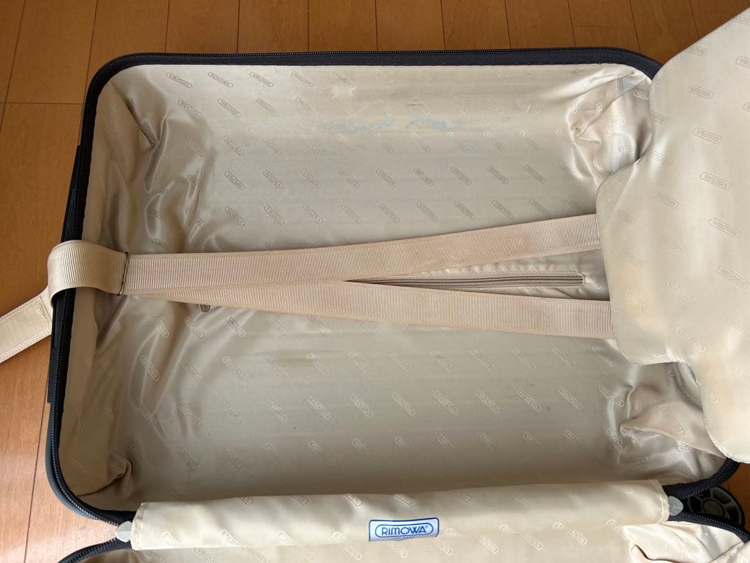 リモワ　サルサデラックス　35L 4輪　グロスブラウン　機内持込　キャリーケース