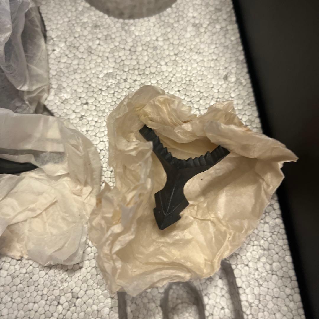 ART OF WAR Berserk Guts-Armored フィギュア