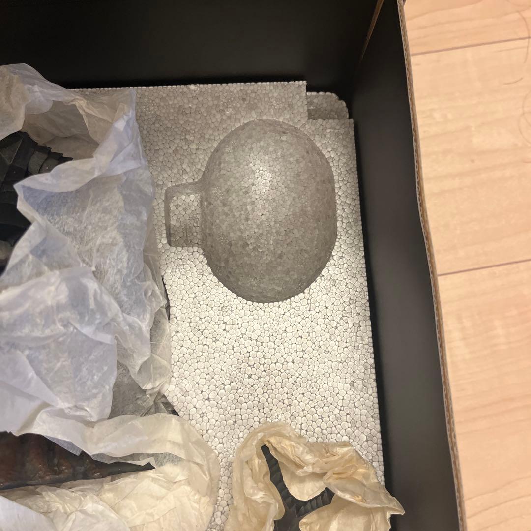 ART OF WAR Berserk Guts-Armored フィギュア