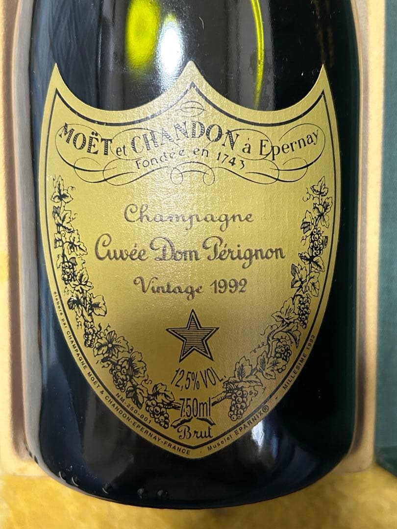 【新品未開栓】ドン・ペリニヨン ヴィンテージ 1992 モエ・エ・シャンドン