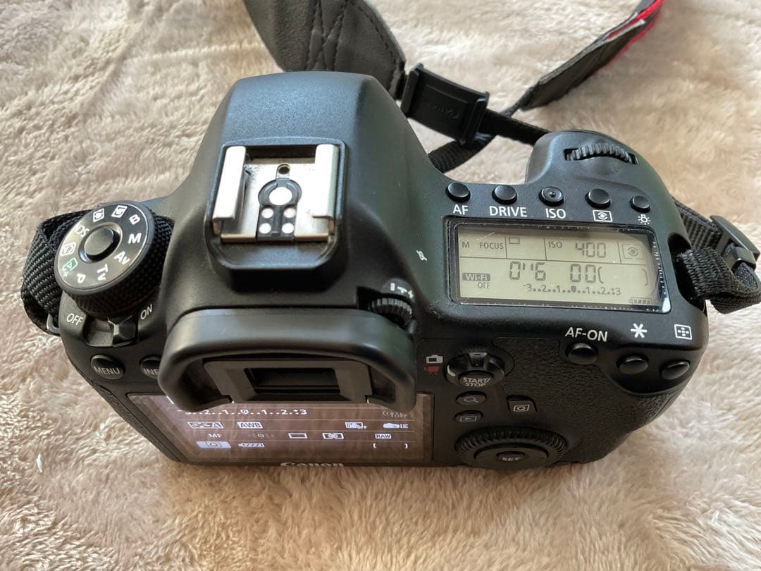 Canon EOS 6D ボディー（フルサイズ）