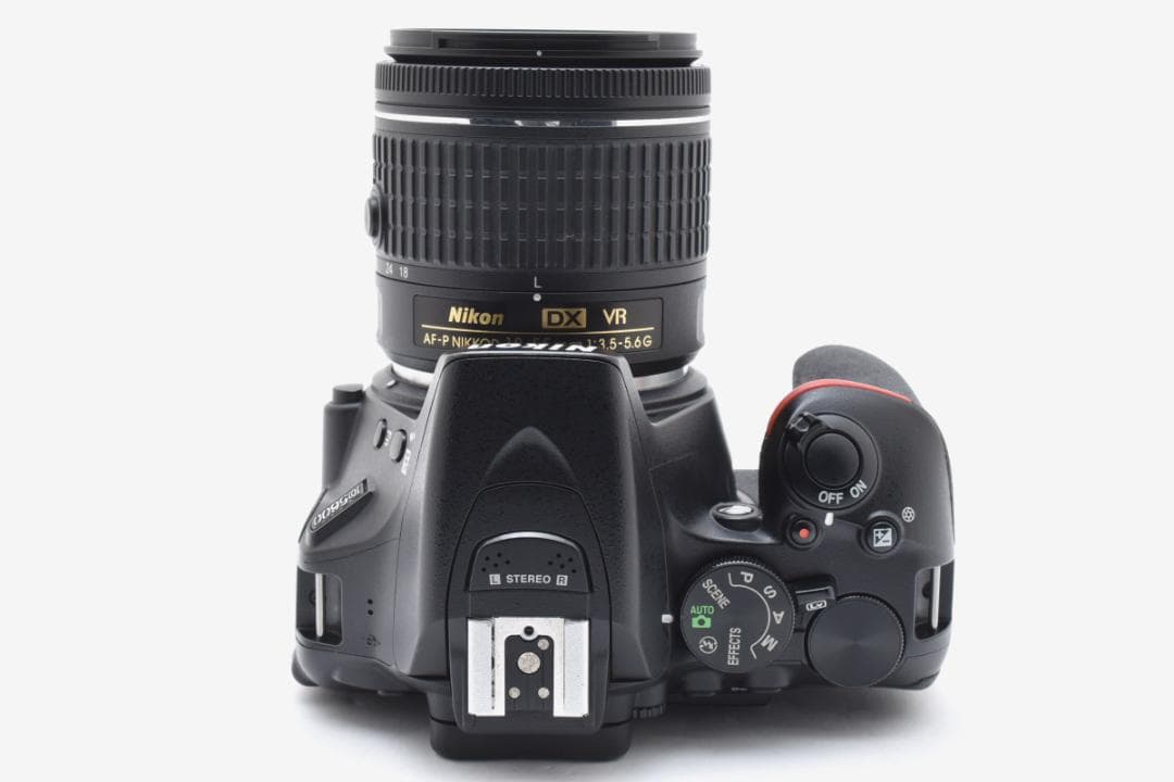 ⭐美品 初心者完全セット！⭐シリーズ最新 Nikon D5600 ⭐一眼レフ