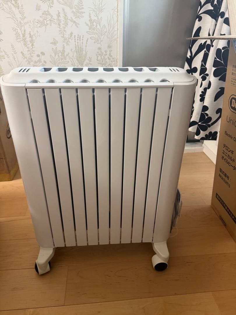 DeLonghi UniCaldo オイルヒーター RHJ65L0915