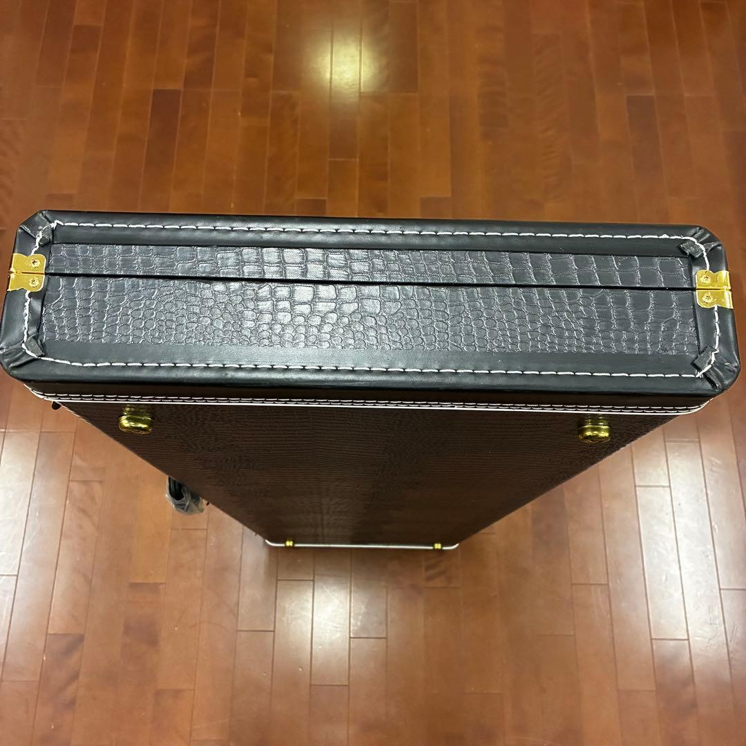 History クロコダイル風ベースケース