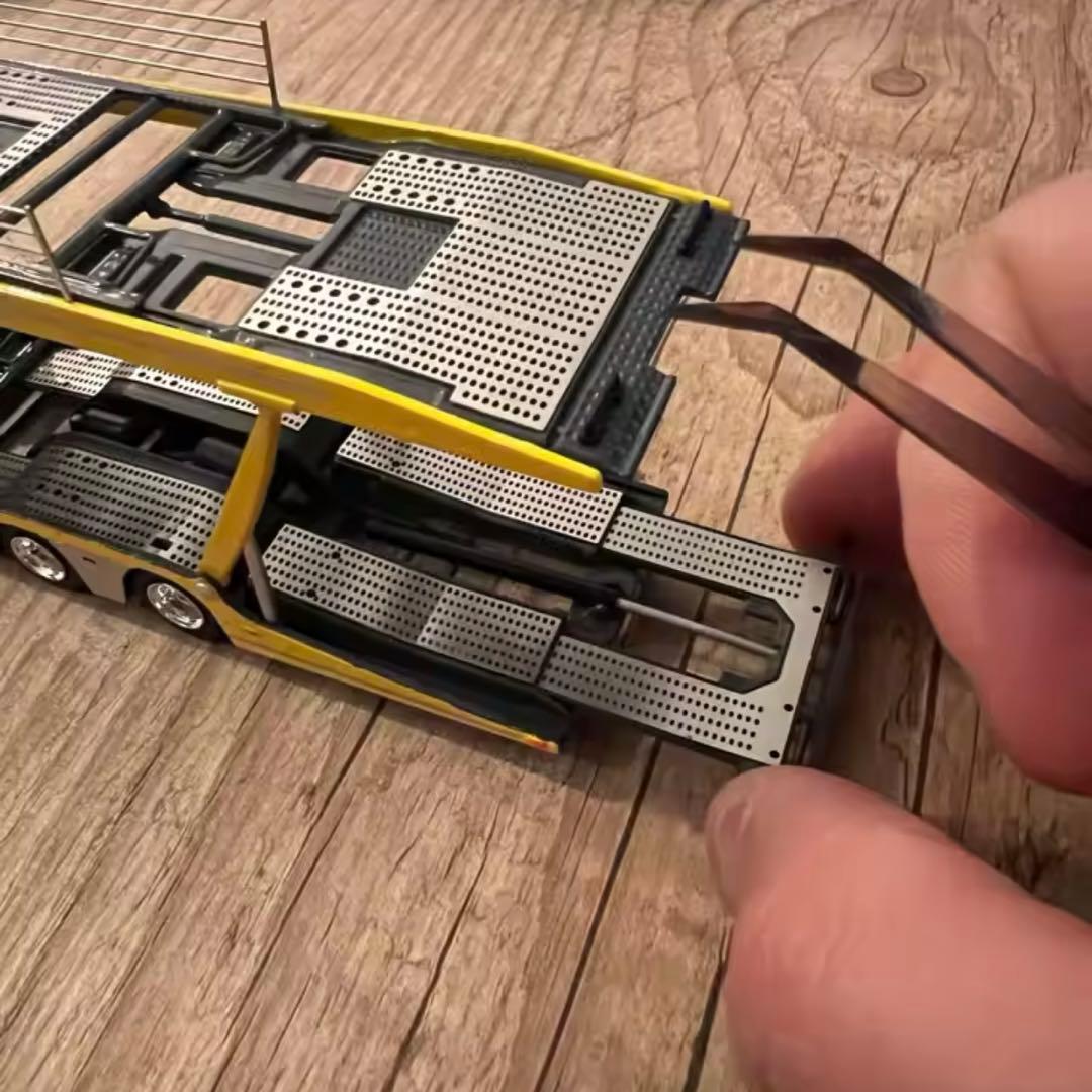 1:64 メルセデス・アクトロス ダブルデッキ輸送トレーラー 合金ローラーモデル