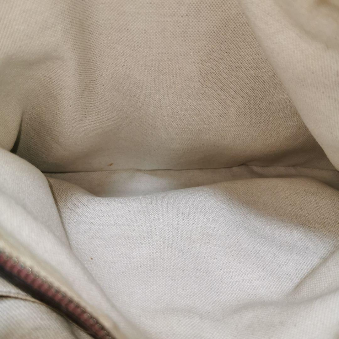 GUCCI ピンクレザーショルダーバッグ