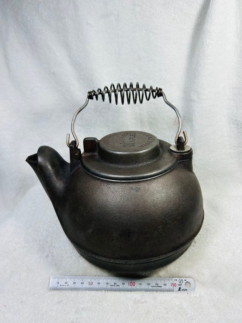 美品　ビンテージ品ワグナーの2.4L 鋳鉄製ケトル