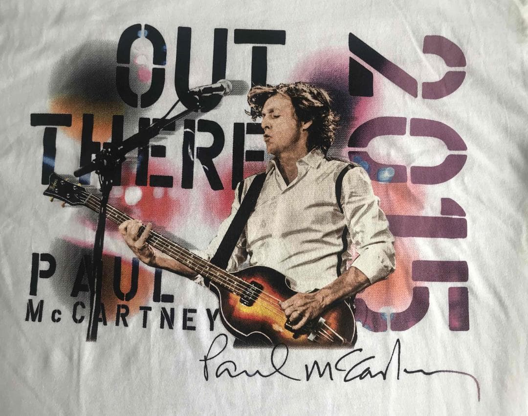 ポール・マッカートニー、幻のライヴ他パンフ、Ｔシャツ、新聞切り抜きetc