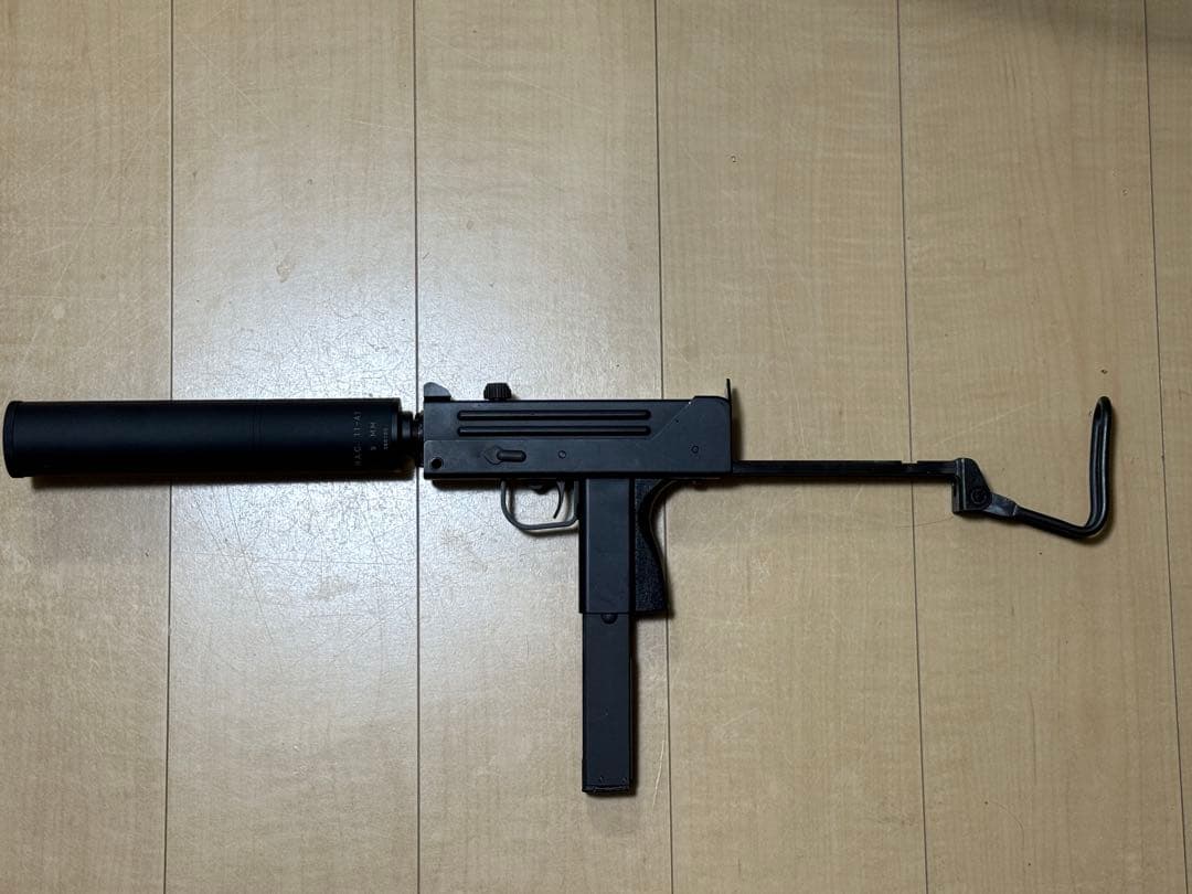 KSC イングラム M11　サイレンサー付　ガスブロ　ロングマシンガン