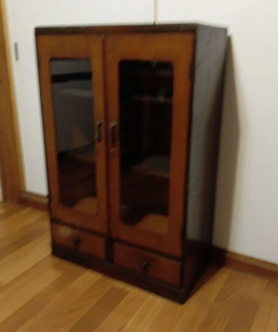 ガラスキャビネット　昭和レトロ　ガラス棚　小引き出し