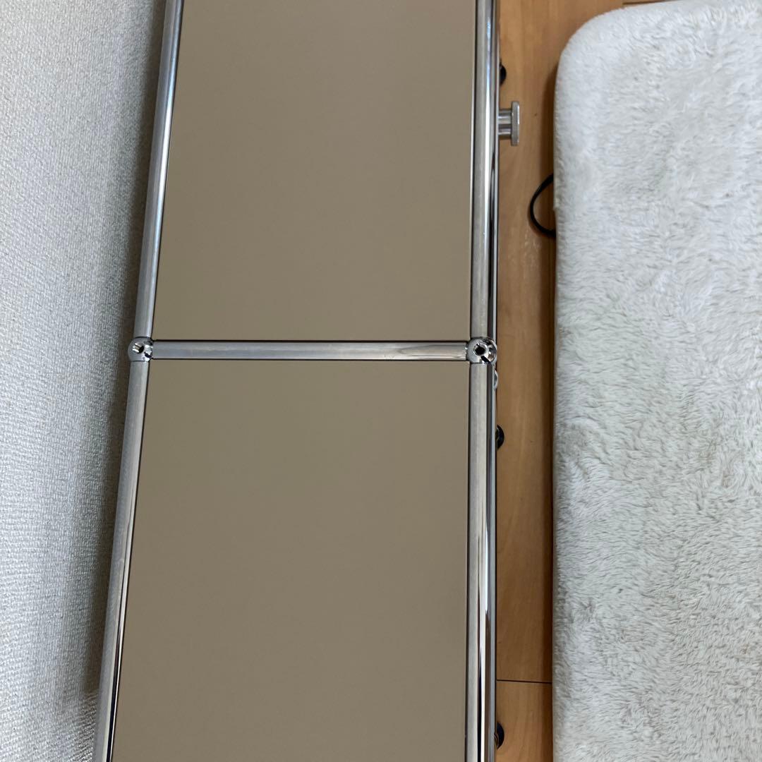 USMハラー ベージュ スチールキャビネット 中型 扉付き