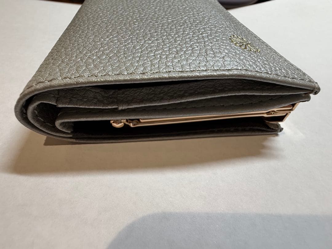 皇居　シルバー　二つ折り　がま口　財布