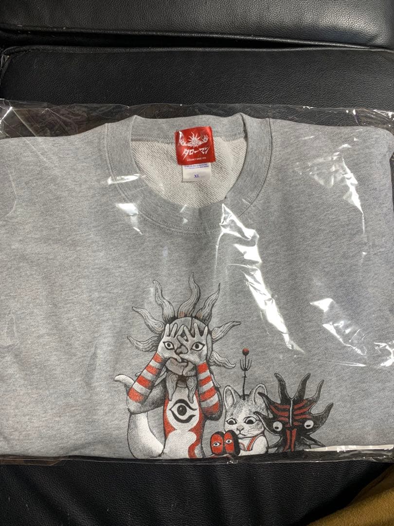 タローマン　万博大爆発　ヒグチユウコ　トレーナー　XL