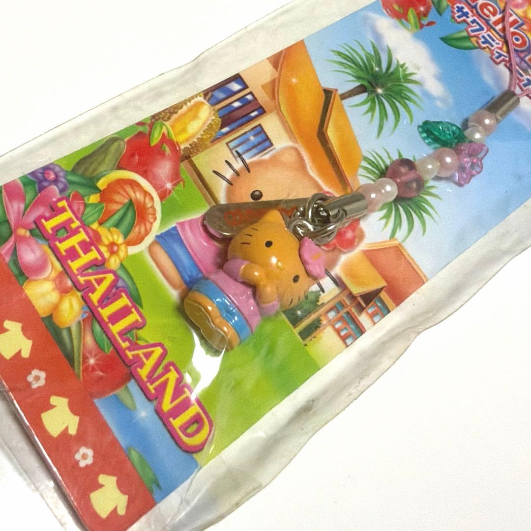 レア　ご当地キティ 根付 タイ　サワディーカー　新品　日焼けキティ　ギャル