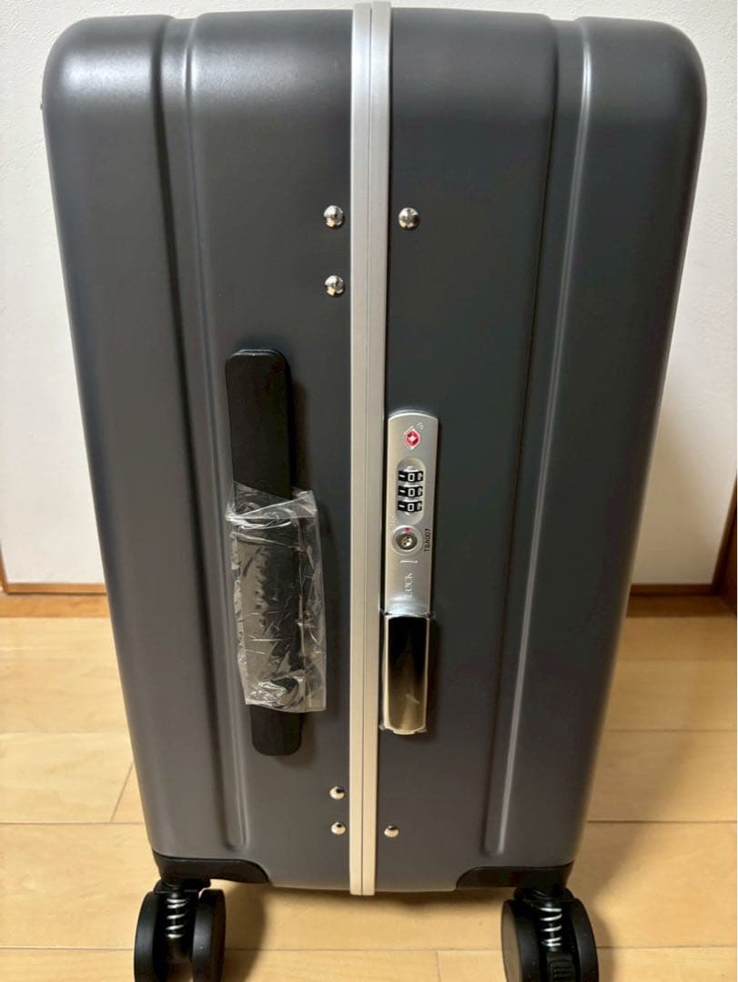 スーツケース 子どもが乗れる キャリーケース 40L 機内持ち込み可 グレー