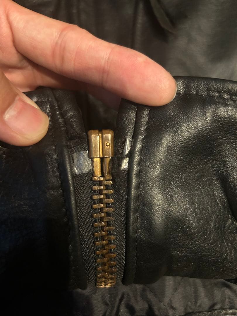 週末セール！42,222円→32,222円　ショット　637 サイズ40 Dポケ