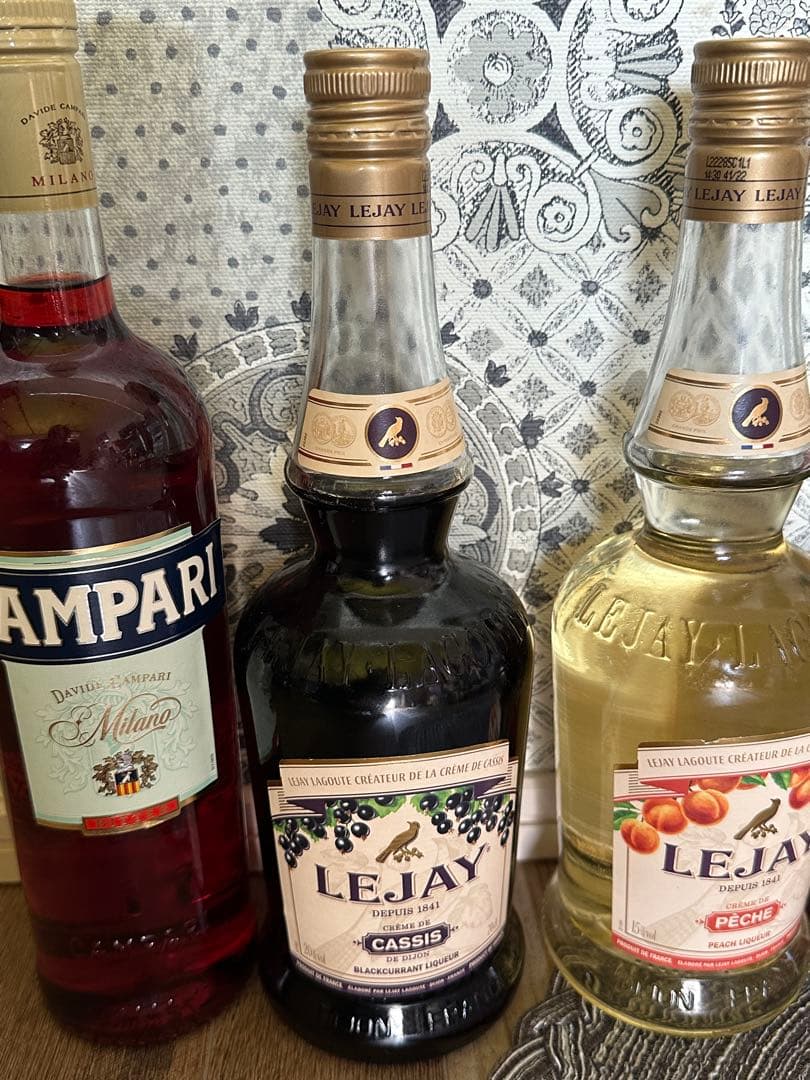 写真2枚目3枚目のリキュール 15本セット カンパリ ヨーグリート　カルーア