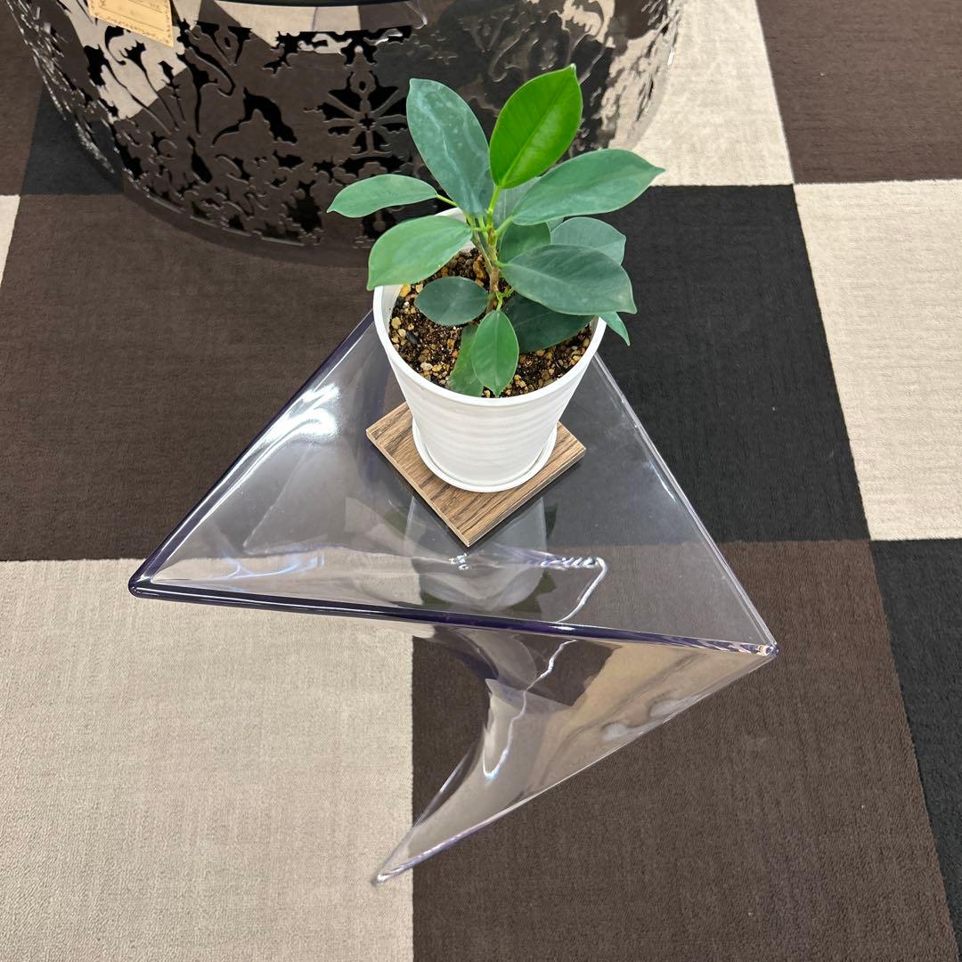 新品☆おしゃれサイドテーブル 花台 ナイトテーブル クリア モダン オブジェ