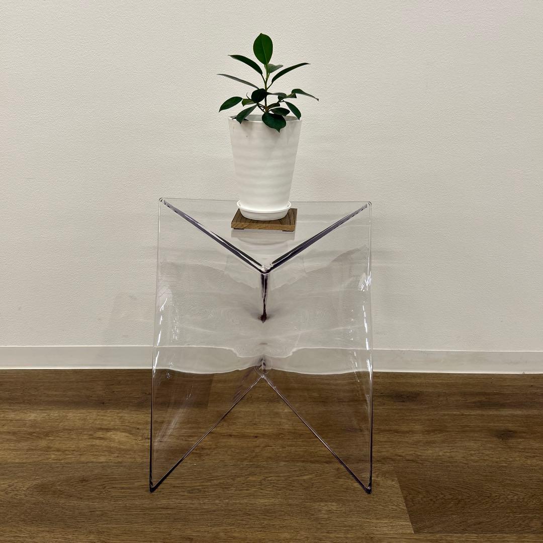 新品☆おしゃれサイドテーブル 花台 ナイトテーブル クリア モダン オブジェ
