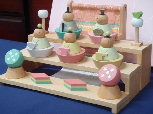 値引有！即納●送料込●新品♪Puca(プーカ)のひな人形 木製 組み木 お雛様●