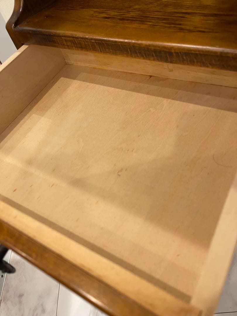 オールドカリモク　コロニアルシリーズ電話台