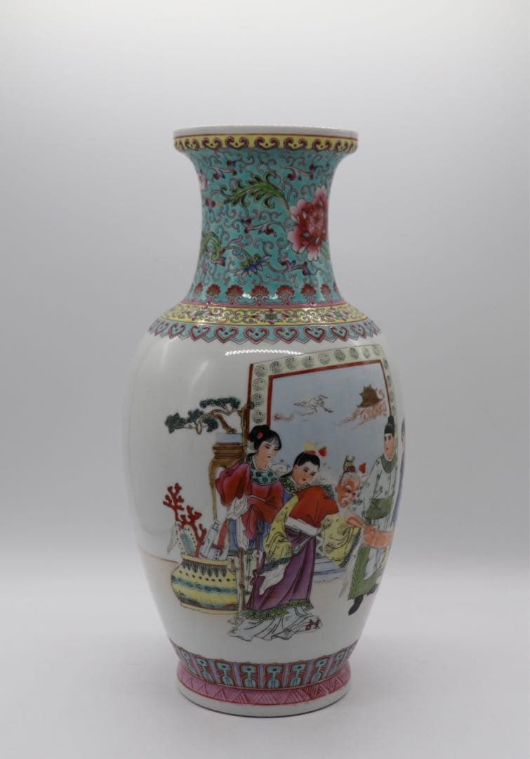 中国　大清乾隆年製銘　粉彩人物紋大瓶　送料込み0229