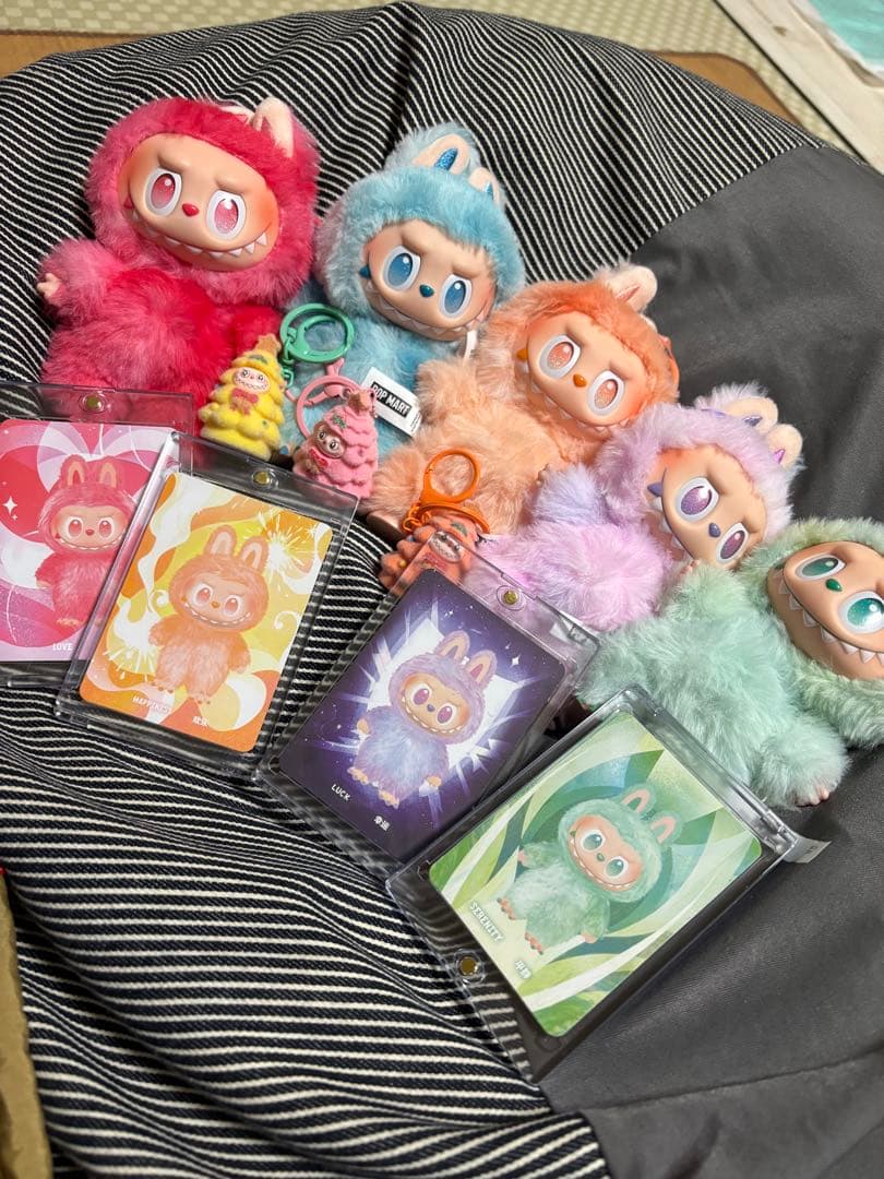 正規品ラブブ5体セットおまけ3体