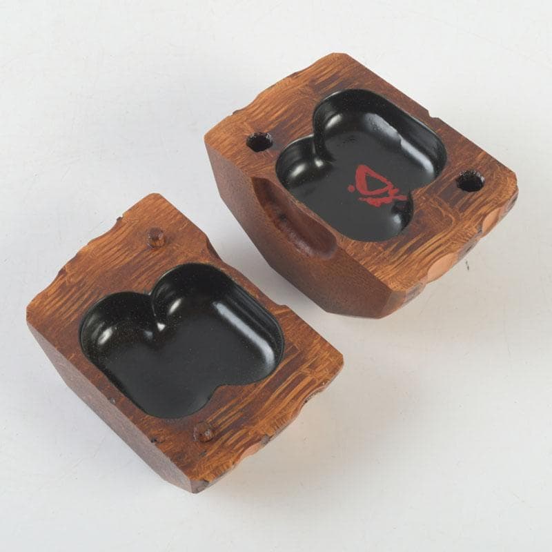 茶道具　竹工師　海野宗泰作　根竹香合　紫野　松長剛山極め箱　V　9614