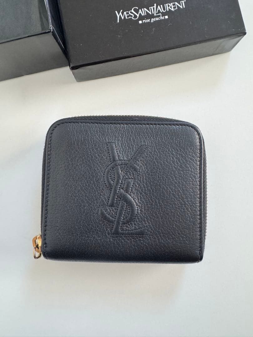 【状態◎】Yves Saint Laurent ブラック 二つ折り財布