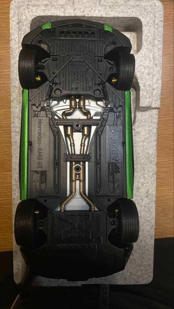 【希少】Mercedes-AMG GTR 1/18 AMG マットグリーン正規品
